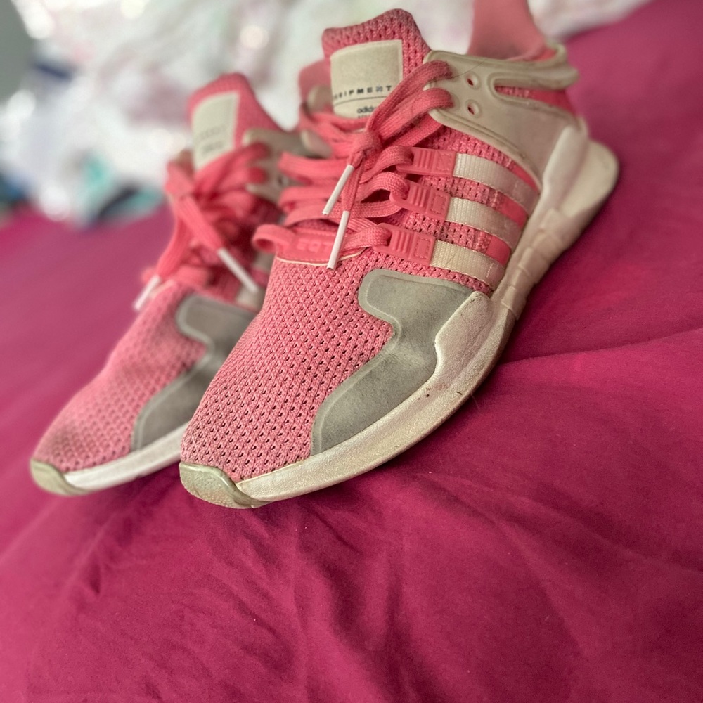 Adidas sports shoes